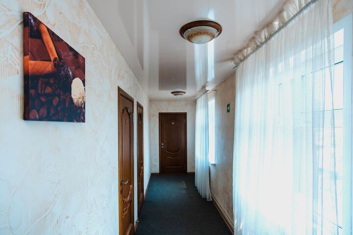 Ballroom/Hall 49 of 57