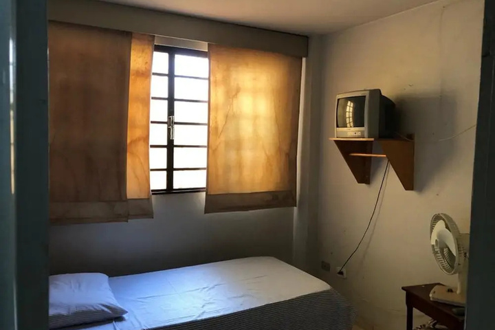 Room 12 of 13