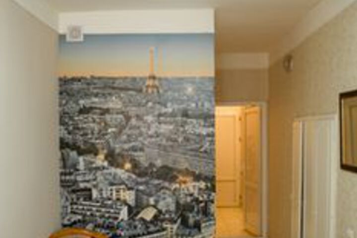 Room 15 of 32