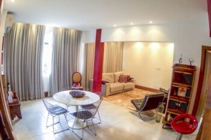 Room 13 of 39