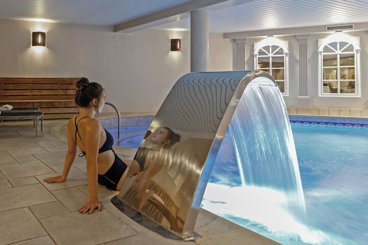 Relaxing Spa