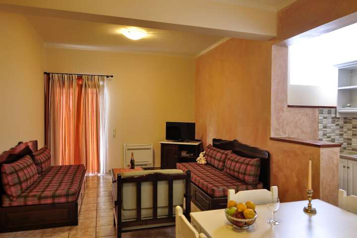 Room 6 of 21