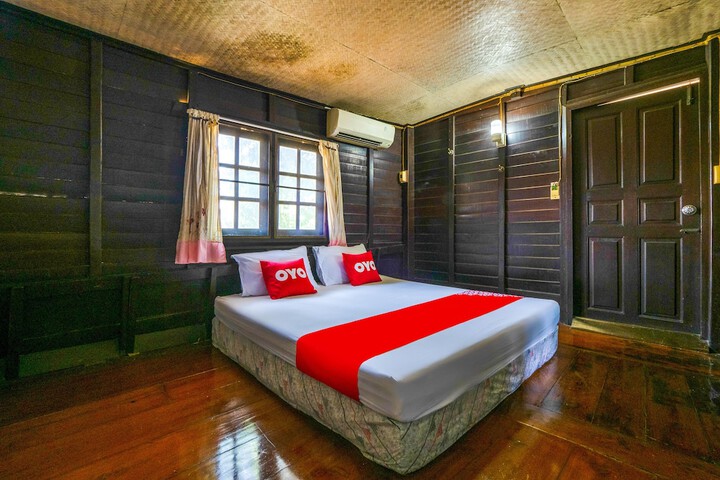 Room 42 of 65