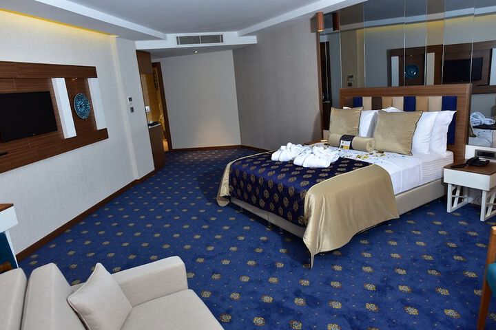 Room 21 of 89