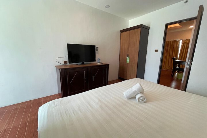 Room 40 of 79