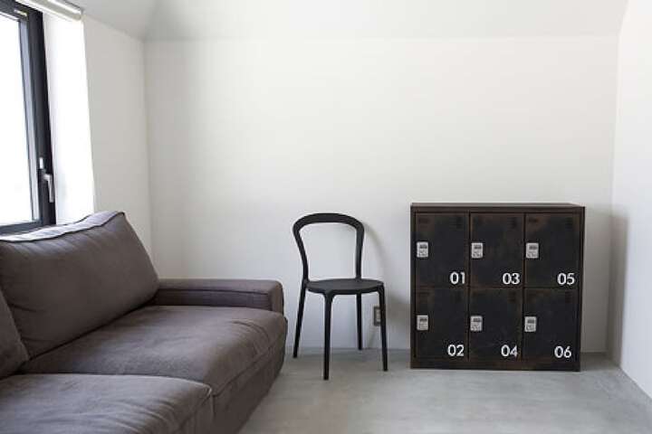 Room 16 of 42