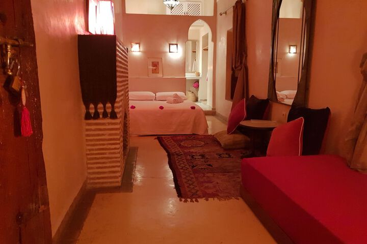 Room 19 of 96