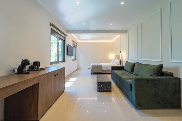 Room 18 of 187