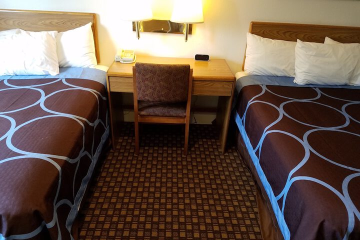 Room 11 of 26