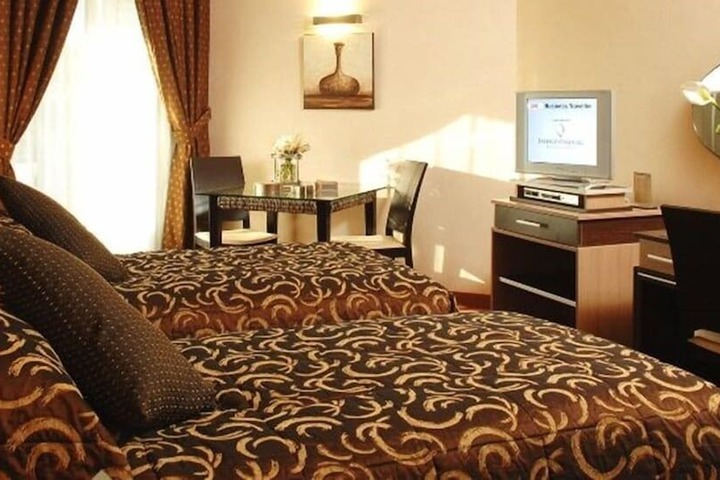 Room 20 of 96