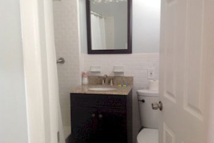 Room 16 of 25