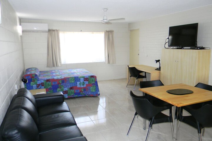 Room 5 of 47