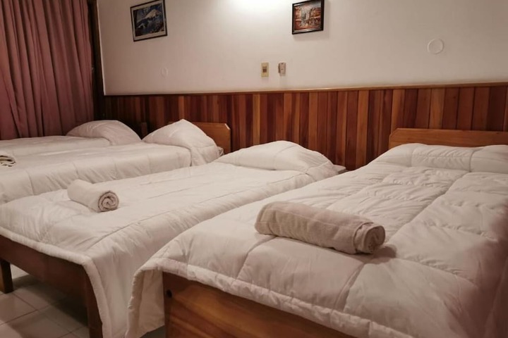 Room 13 of 42
