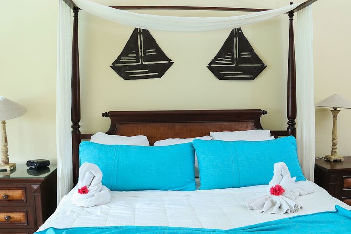 Room 13 of 60