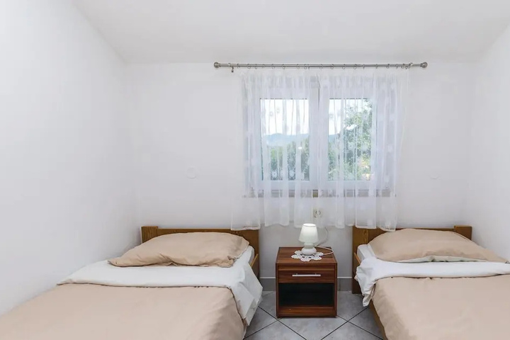Beautiful Home in Crikvenica With Wifi and 2 Bedrooms