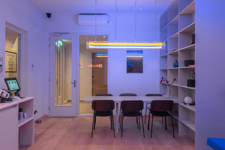 Hotel 171