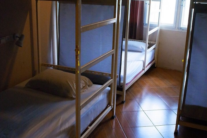 Room 13 of 48