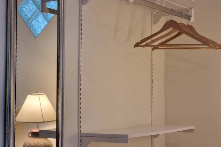 Room 8 of 21
