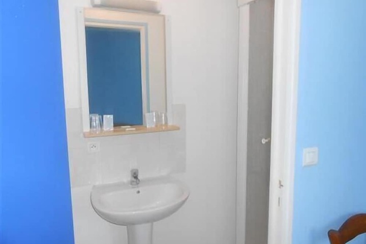Room 14 of 31