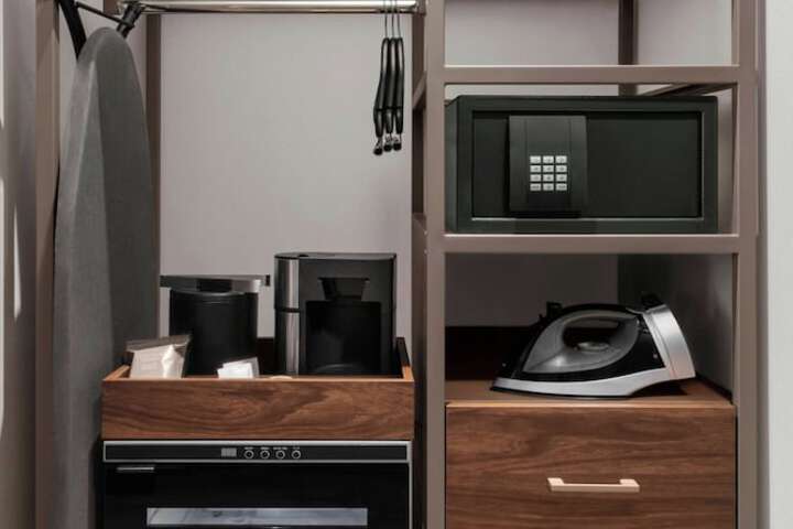 Room 25 of 55
