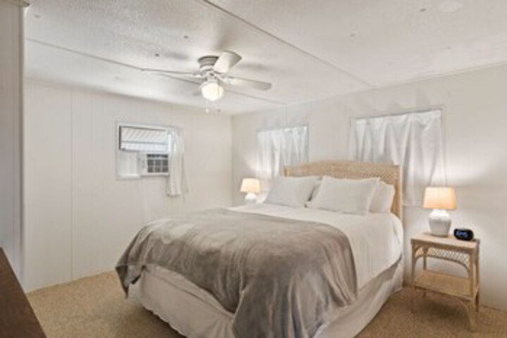 Room 34 of 35