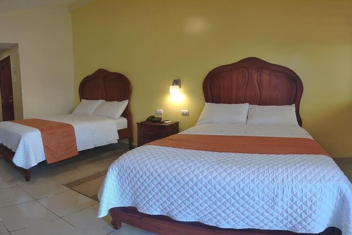 Room 14 of 21