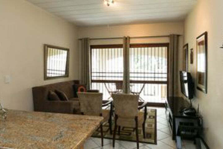 Room 12 of 27