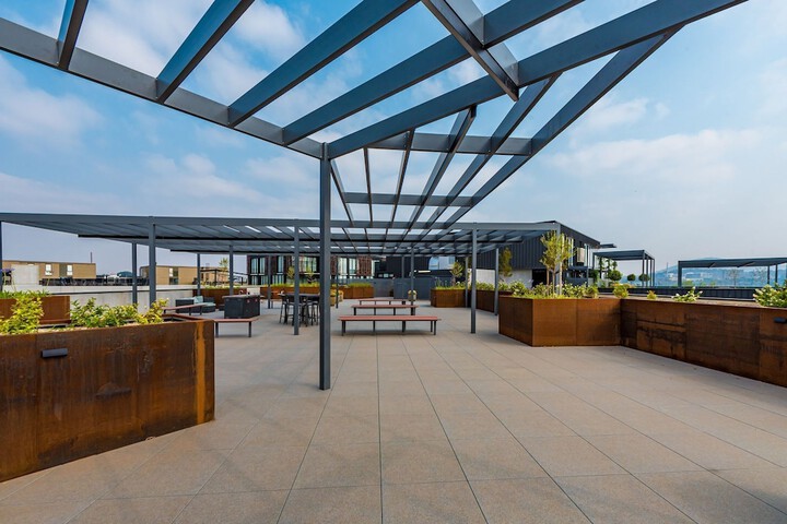 Terrace/Patio 13 of 33