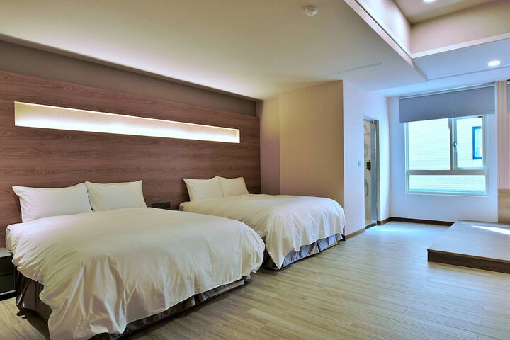 Room 11 of 55