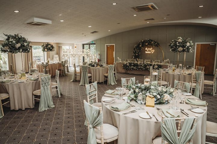 Wedding/Banquet 69 of 85
