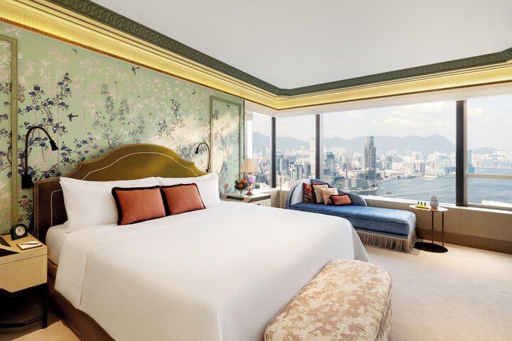 Room 51 of 119