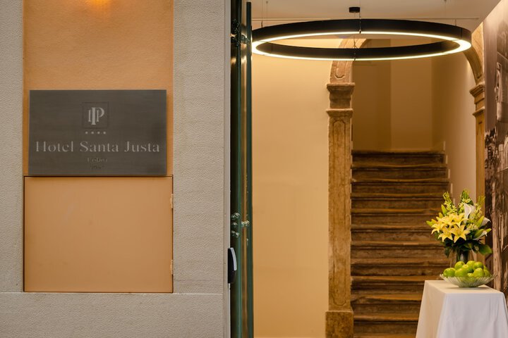 Hotel 133 of 143
