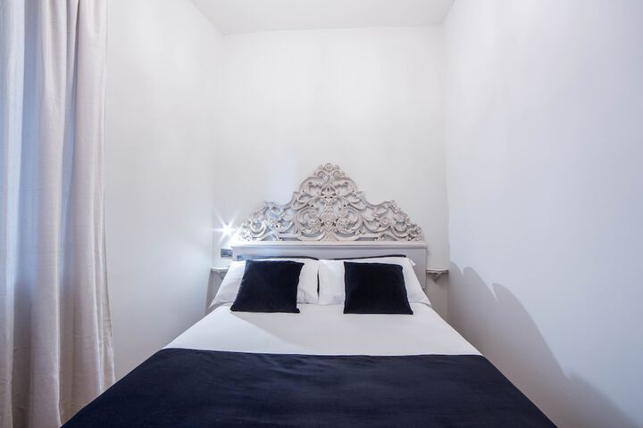 Room 8 of 57