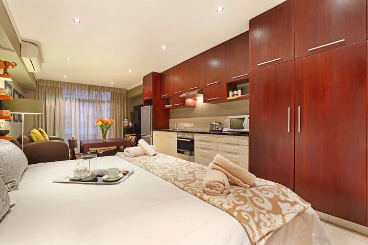 Room 10 of 60