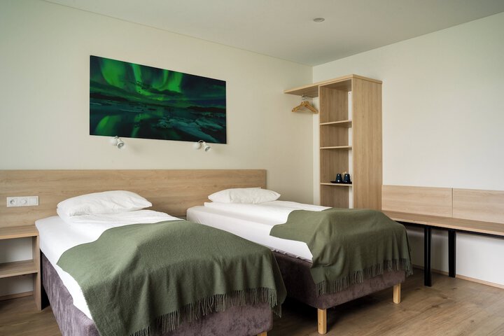 Room 4 of 101