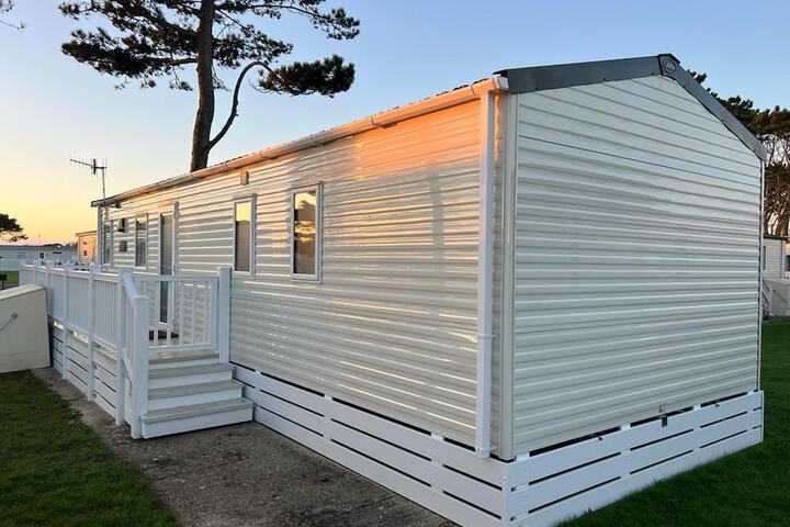 Hotel 27 of 27
