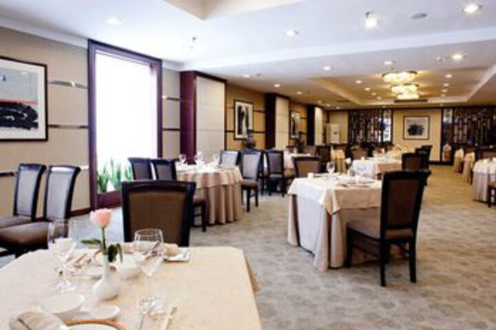 Dining 87 of 91