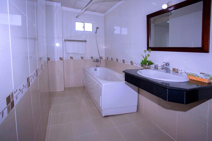 Room 18 of 23