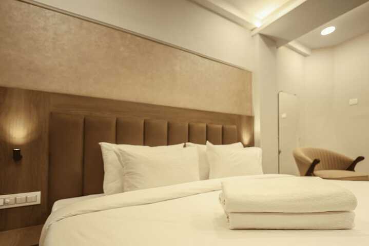Room 21 of 64