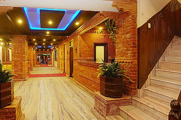 Hotel 4 of 35