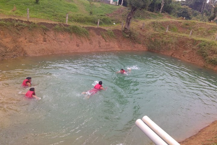 Pool 35 of 169