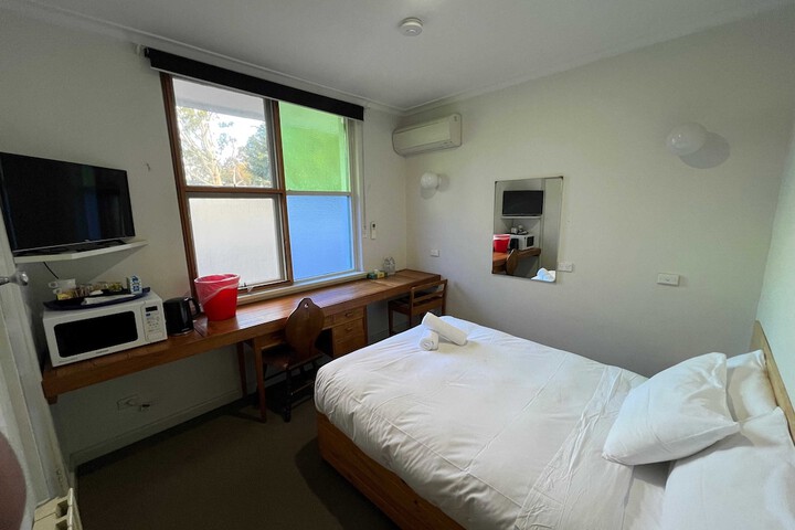 Room 29 of 109