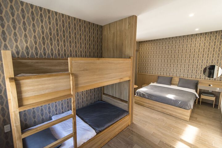 Room 11 of 41