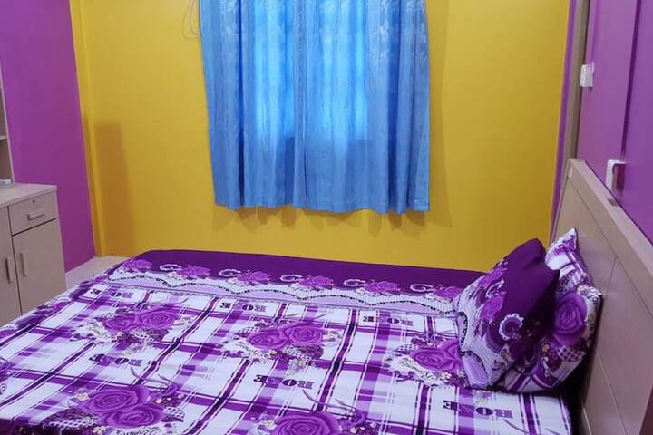 Room 7 of 13