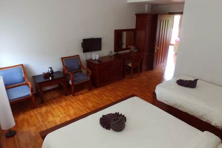 Room 9 of 41