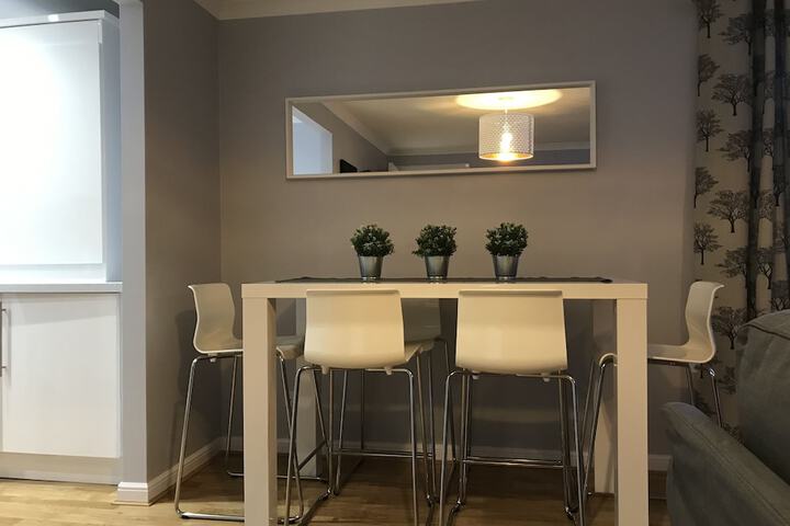 Room 12 of 33