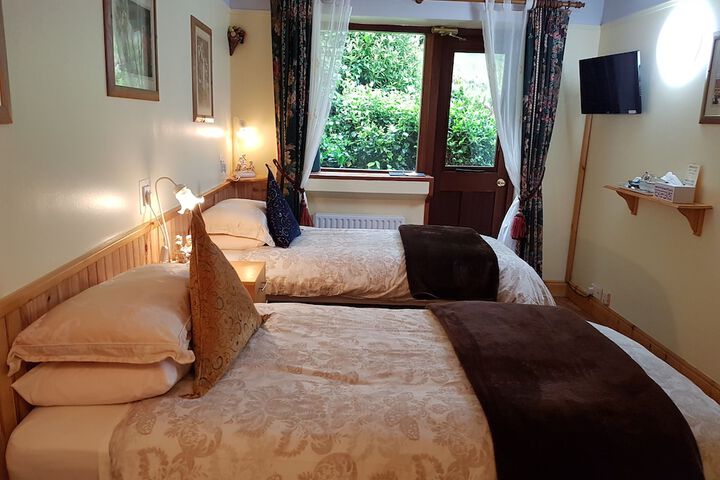 Room 6 of 47