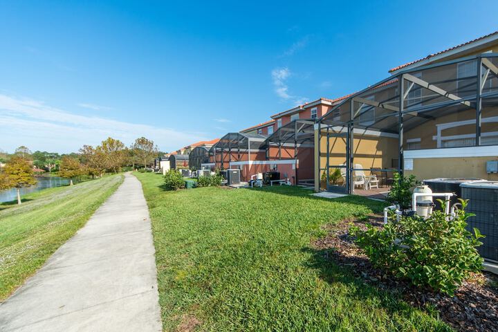 Property Grounds 25 of 30