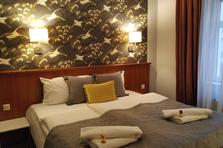 Room 18 of 70