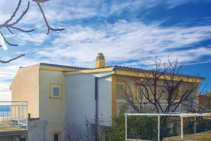 Amazing Home in Omis With Wifi and 2 Bedrooms